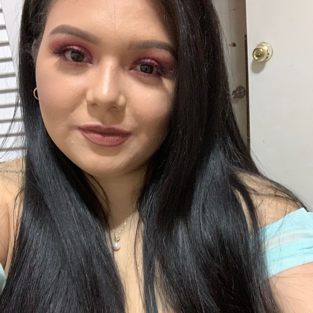 Meet your Posher, Karla